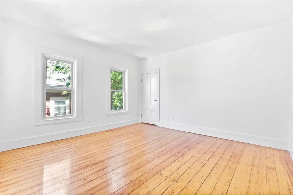 48 Ashland St, Malden