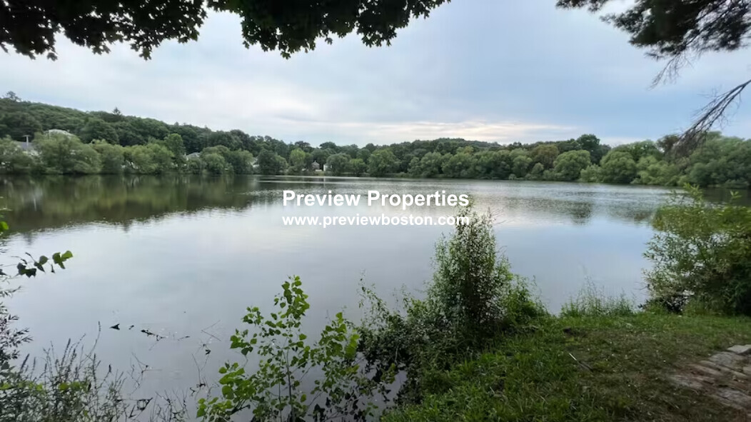 60 Kenrick St, Brighton