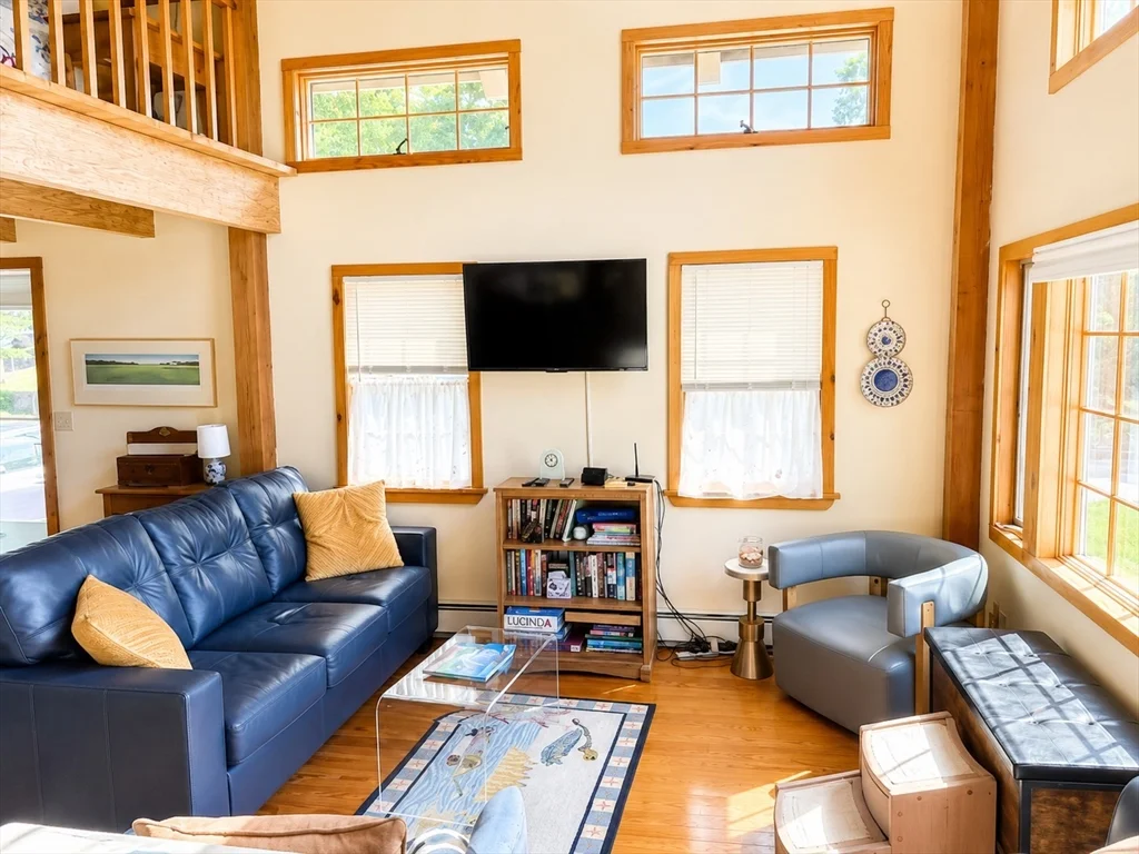 40 Provincetown View, Manomet