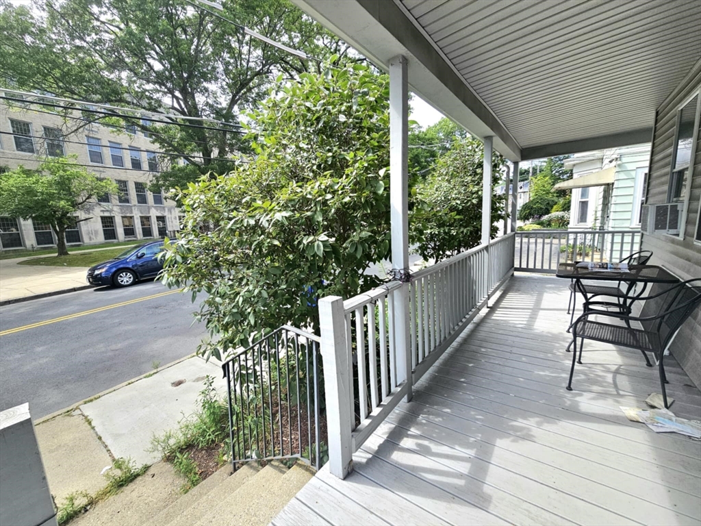 26 Holden St, Malden