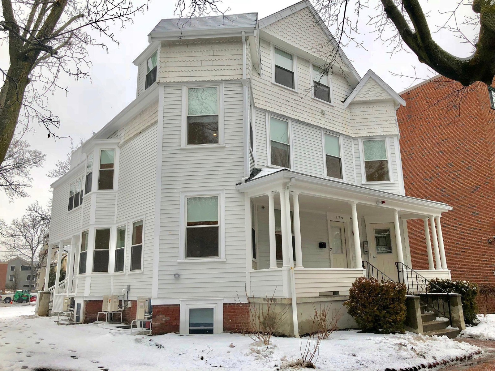 379 Harvard St, Mid Cambridge