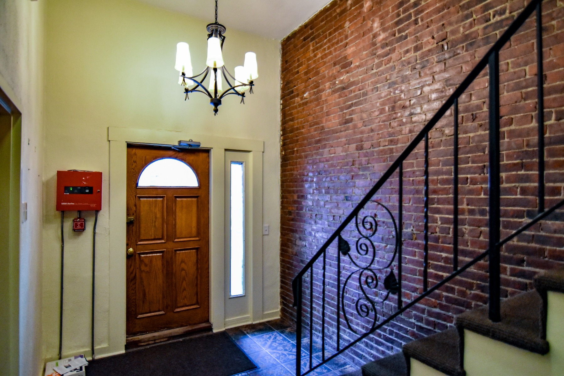 702 Massachusetts Ave, South End