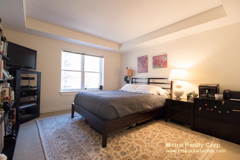 77 Marion St, Coolidge Corner