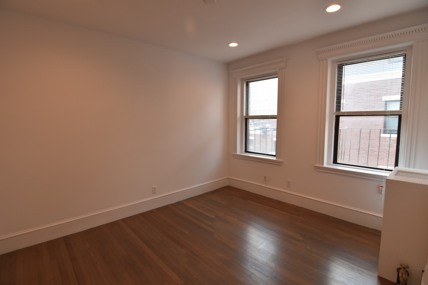 11 Queensberry St, Fenway