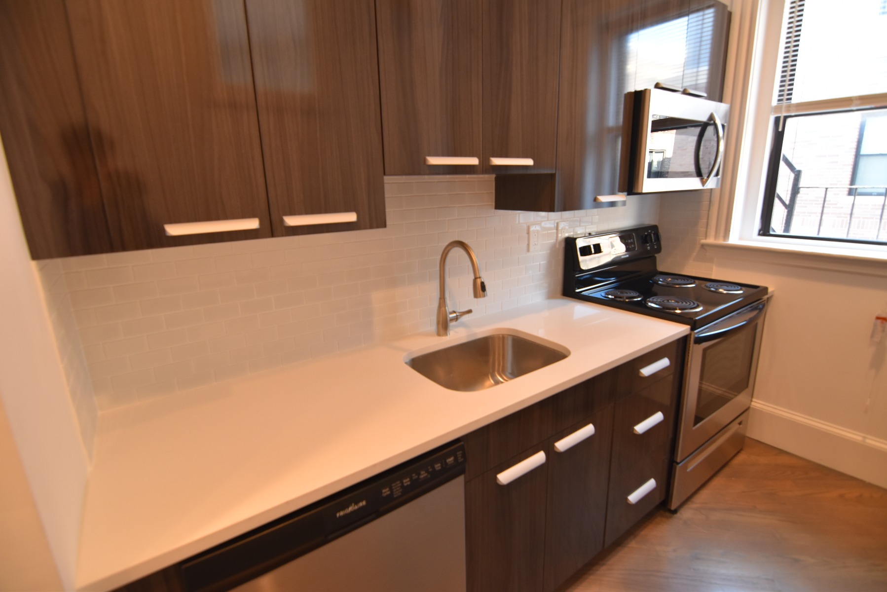 11 Queensberry St, Fenway