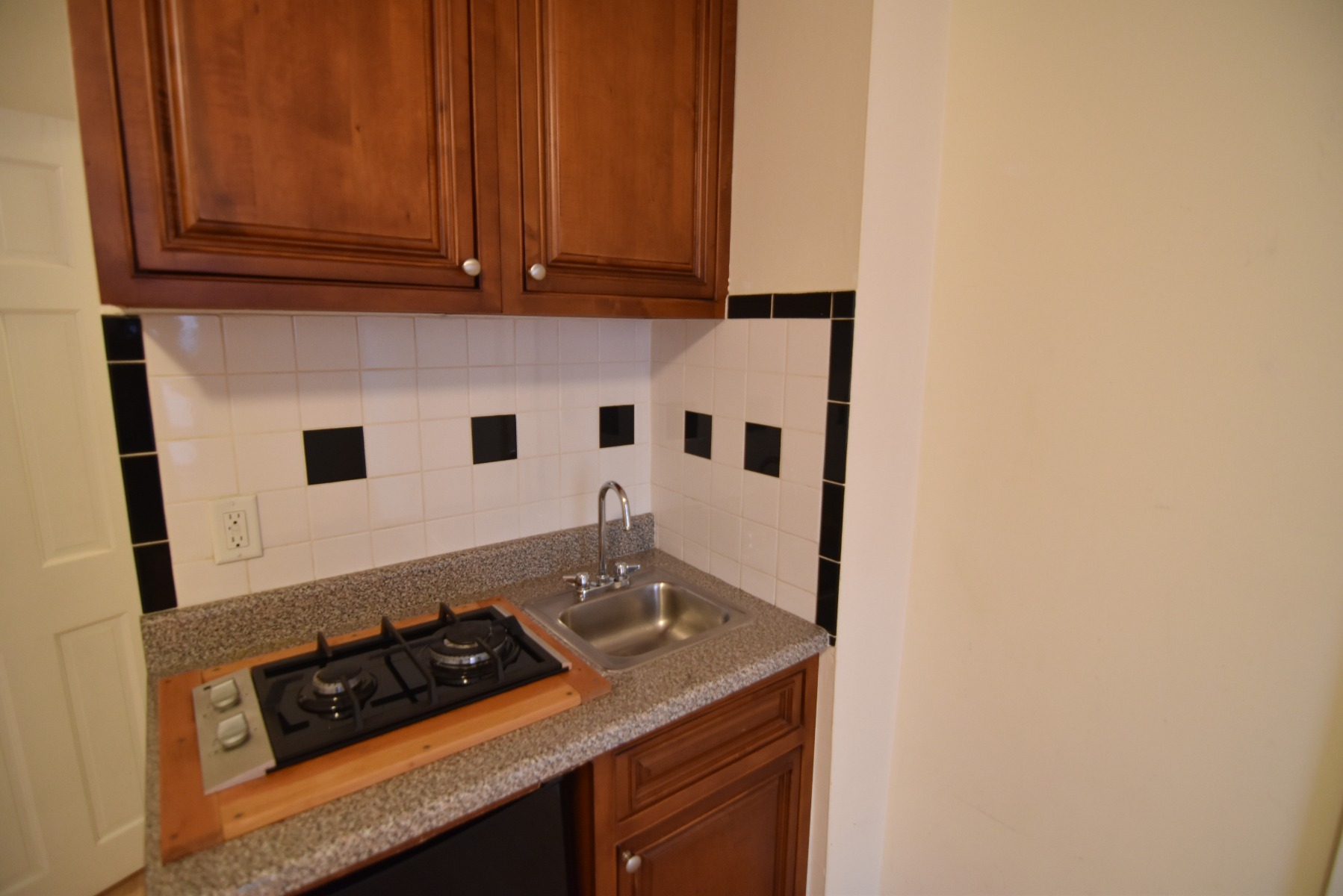 270 Newbury St, Back Bay