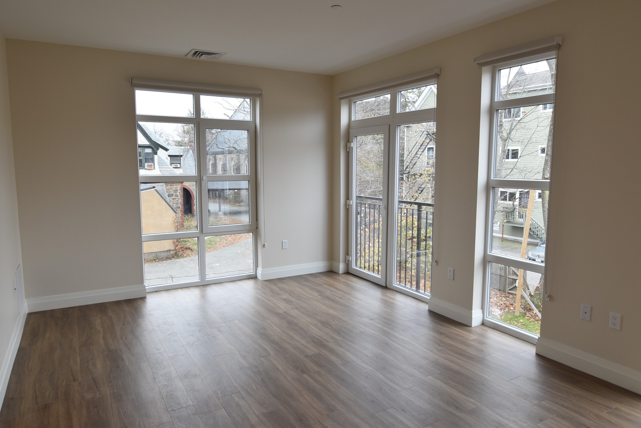 28 Austin, Newtonville