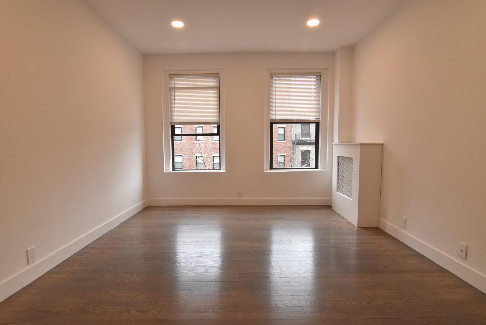 19 Peterborough St, Fenway