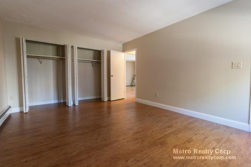 80 Pleasant St, Coolidge Corner