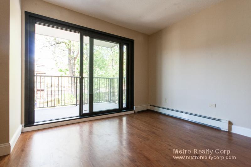 80 Pleasant St, Coolidge Corner