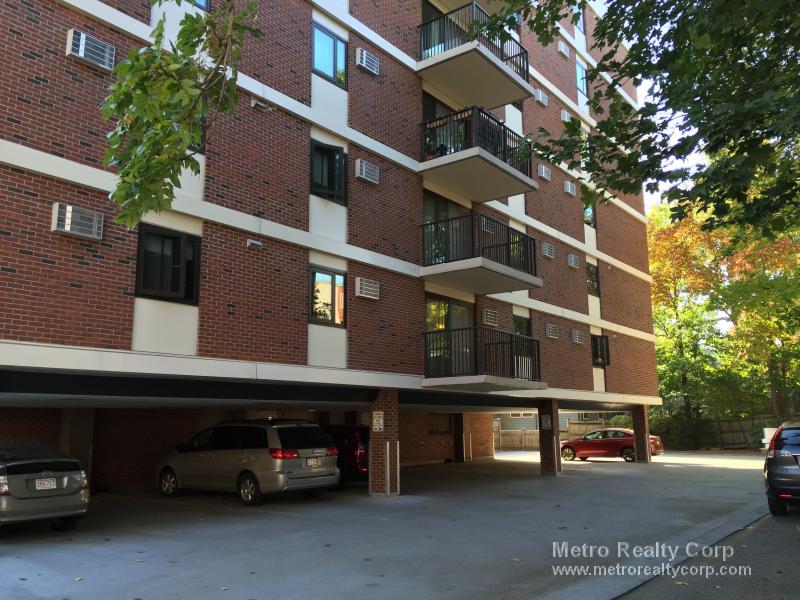 80 Pleasant St, Coolidge Corner