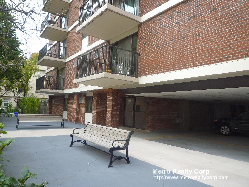 80 Pleasant St, Coolidge Corner