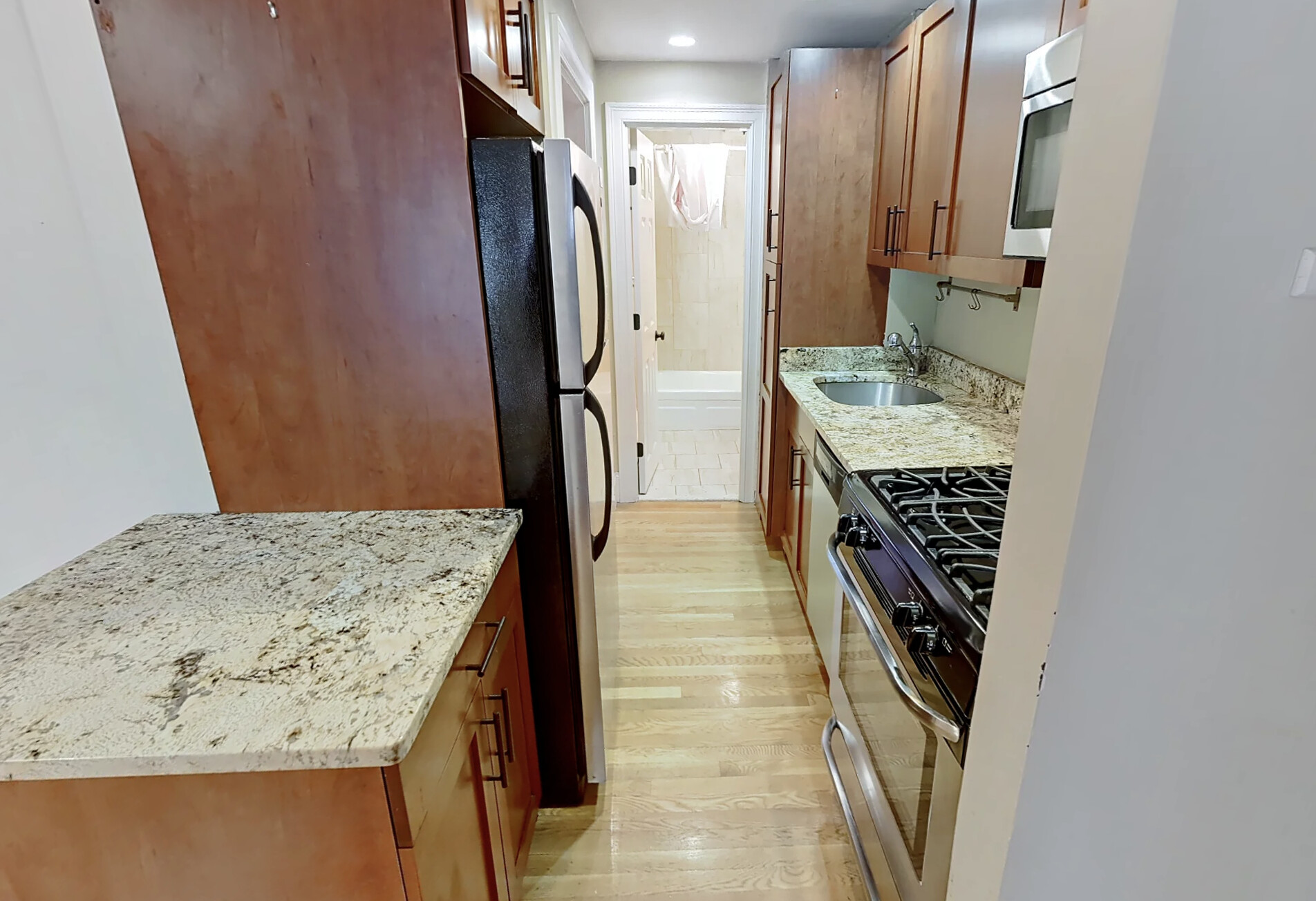 88 West Cedar St, Beacon Hill