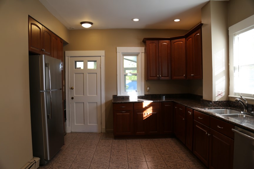 45 Lakehill Ave, East Arlington