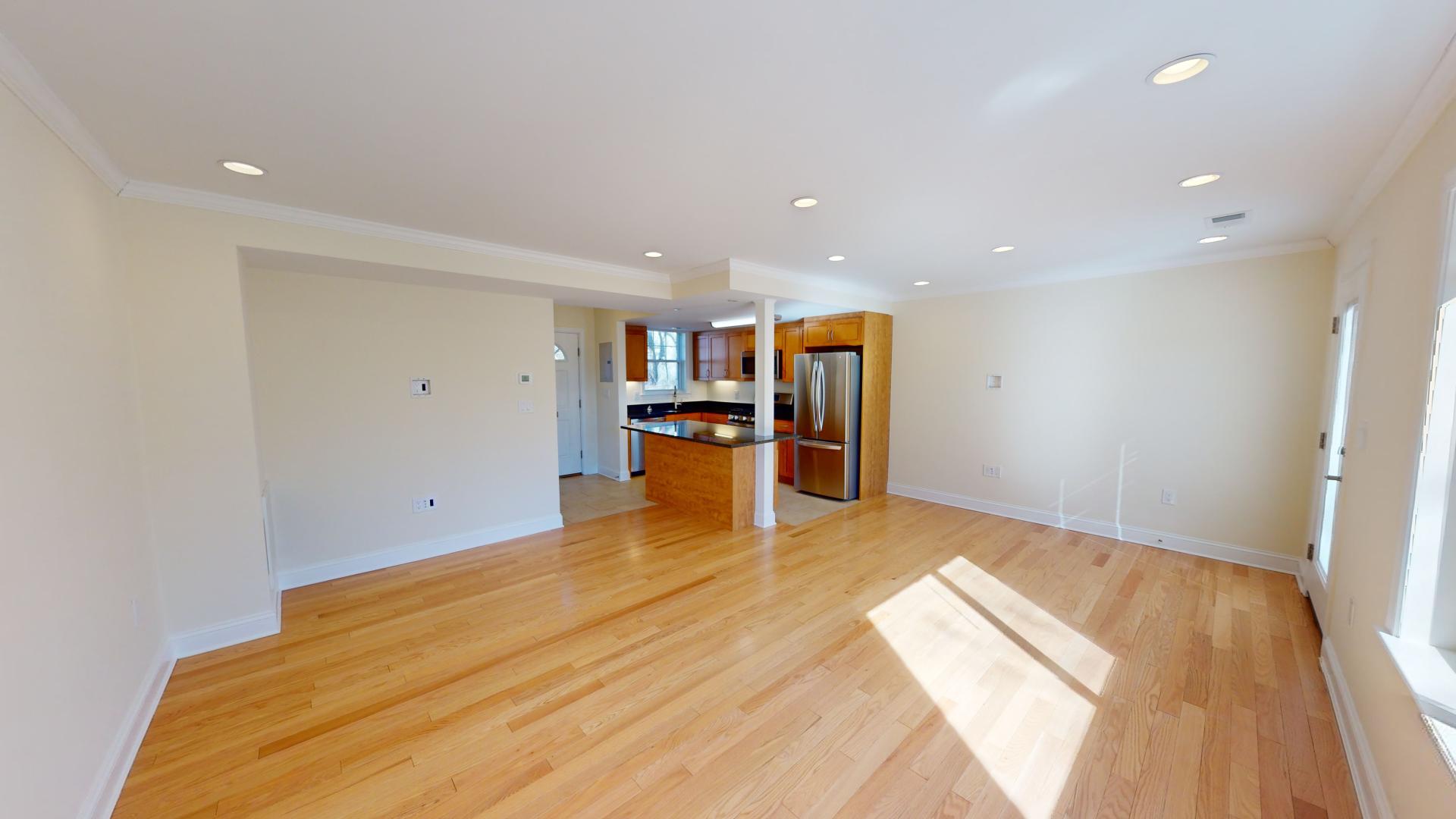 577 Vfw Pkwy, West Roxbury