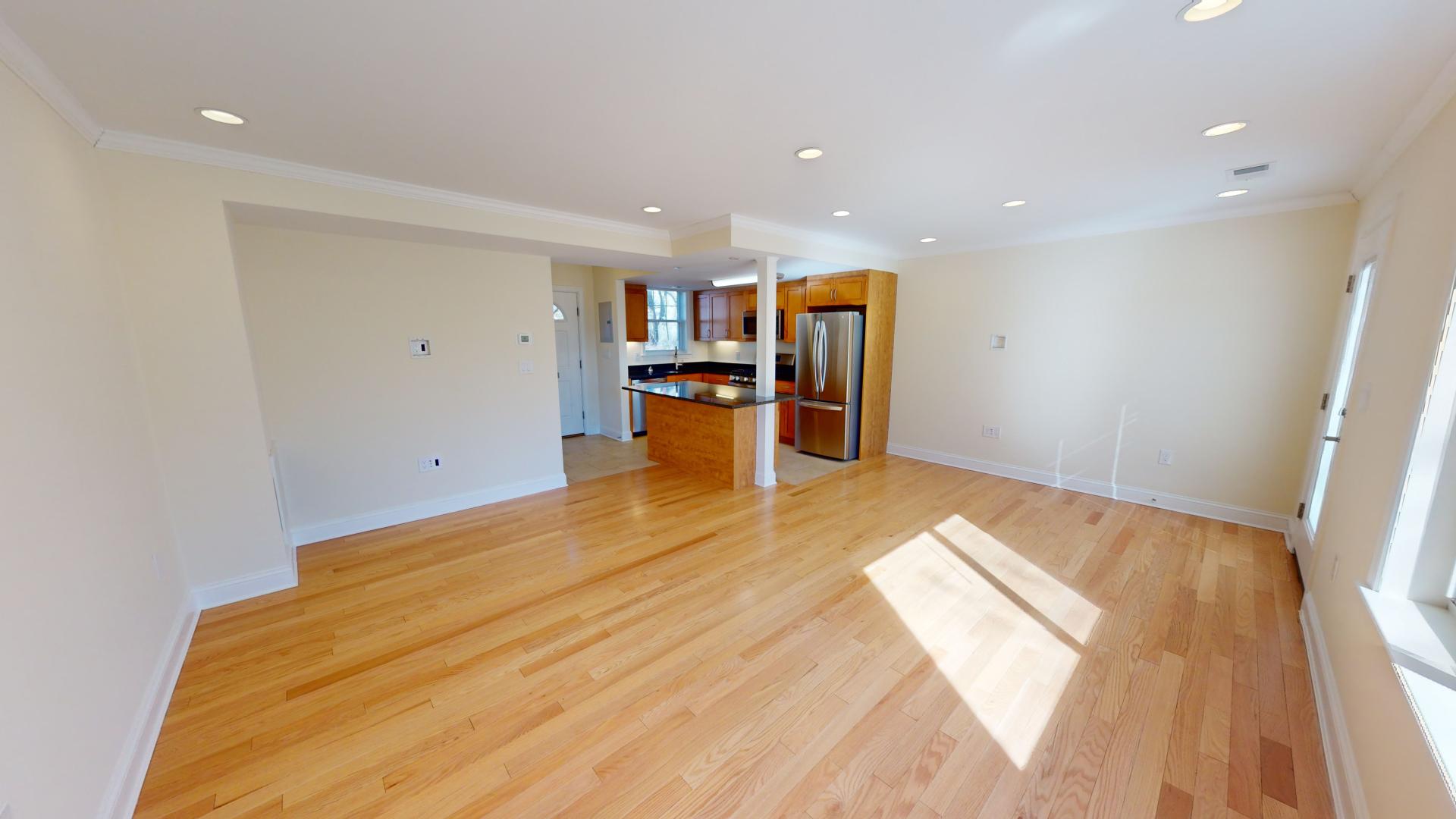 577 Vfw Pkwy, West Roxbury