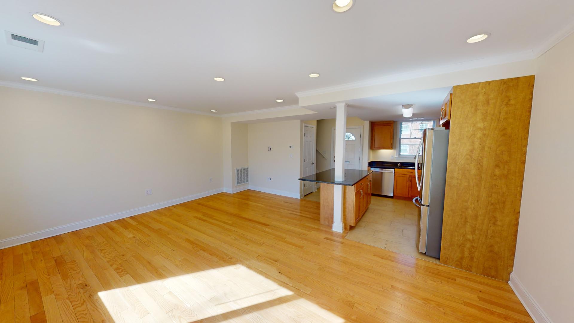 577 Vfw Pkwy, West Roxbury