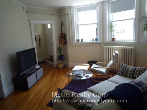 37 Claflin, Washington Square