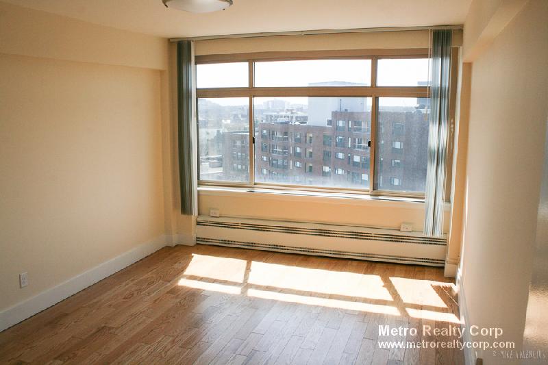 1440 Beacon St, Coolidge Corner