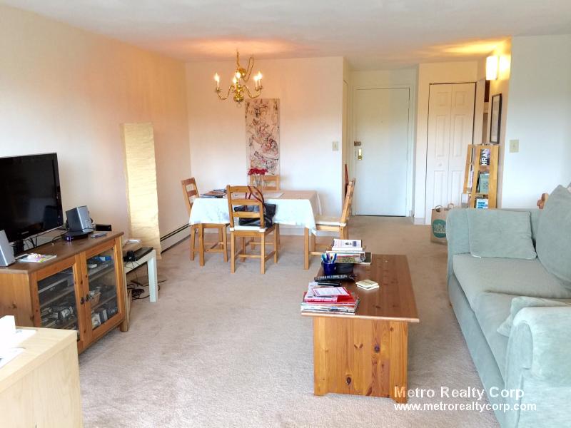 80 Pleasant St, Coolidge Corner