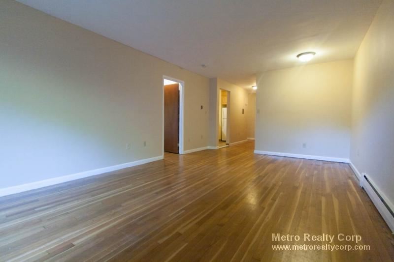 34 Babcock St, Coolidge Corner