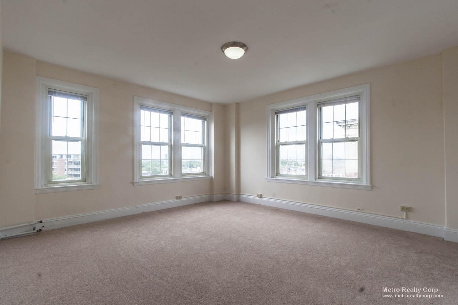 1401 Beacon St, Coolidge Corner