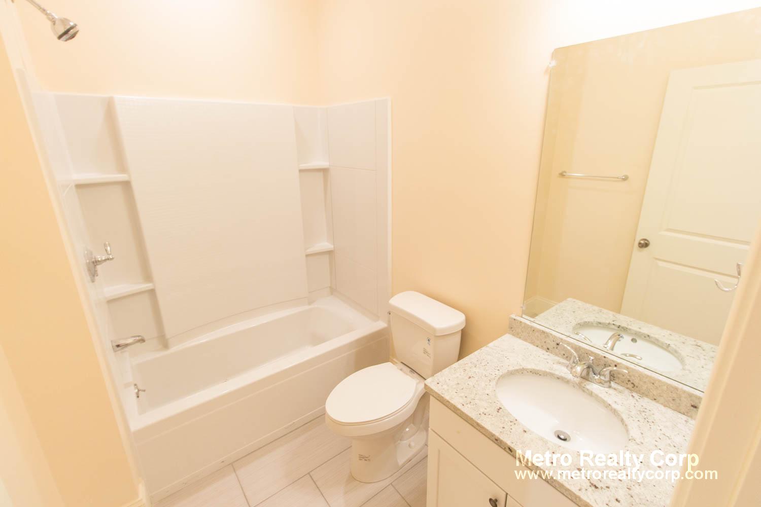 5165 Washington St, West Roxbury