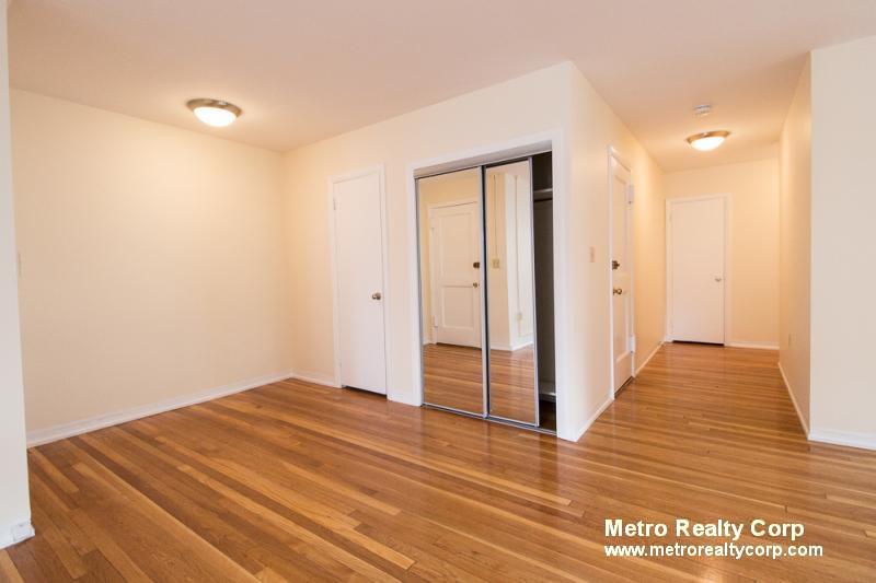 49 Green St, Coolidge Corner