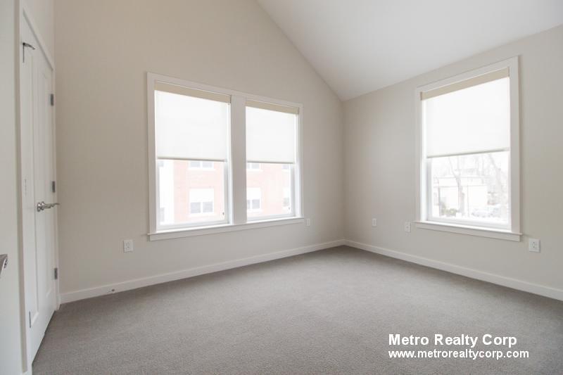 40 Cottage Park Ave, North Cambridge