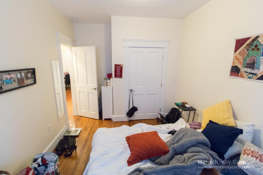 316 Saint Paul St, Coolidge Corner