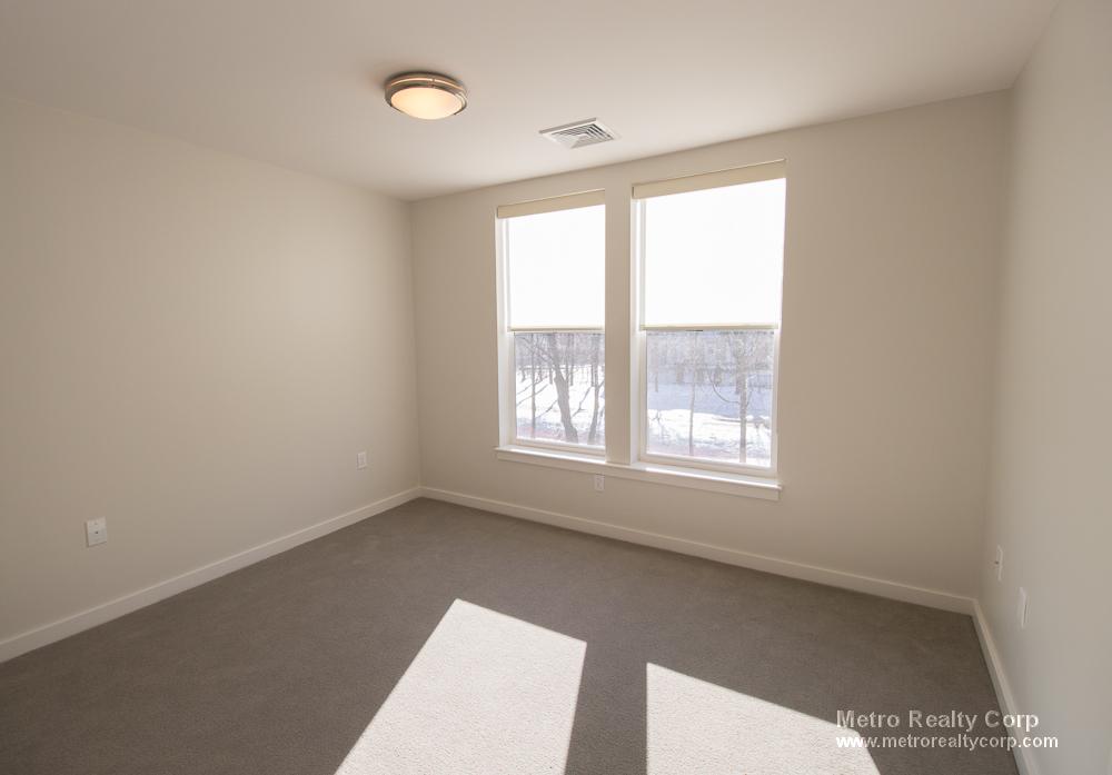 1 Whittemore Ave, North Cambridge