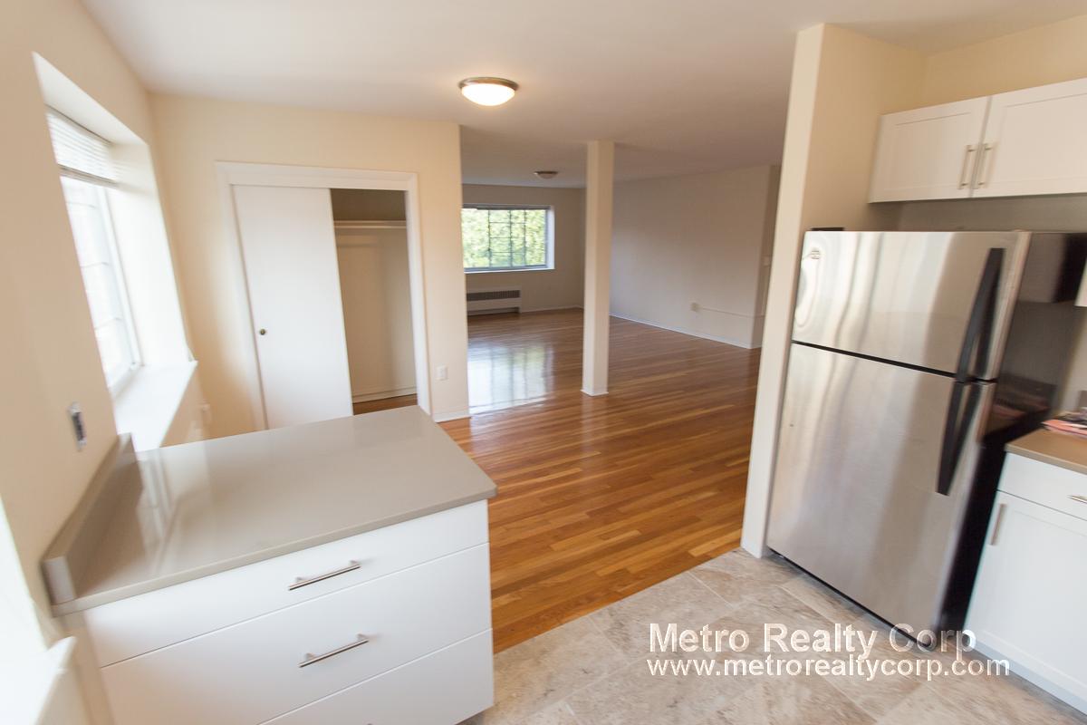 49 Green St, Coolidge Corner