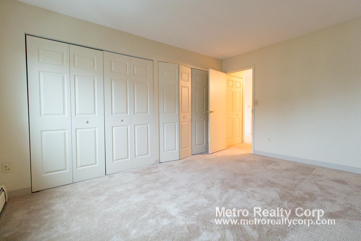 80 Pleasant St, Coolidge Corner