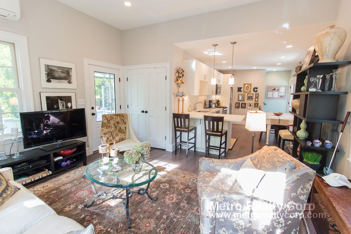 68 Davis Ave, Brookline Village