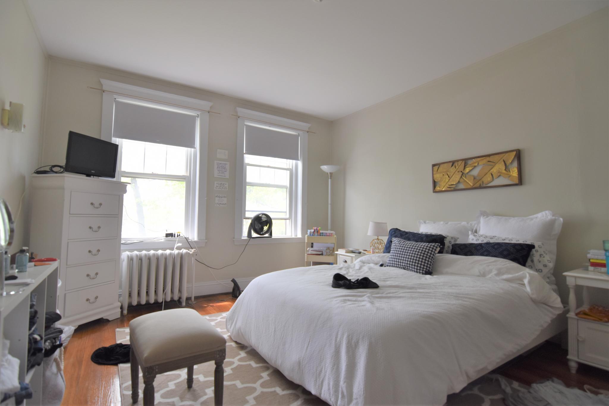 1950 Commonwealth Ave, Brighton