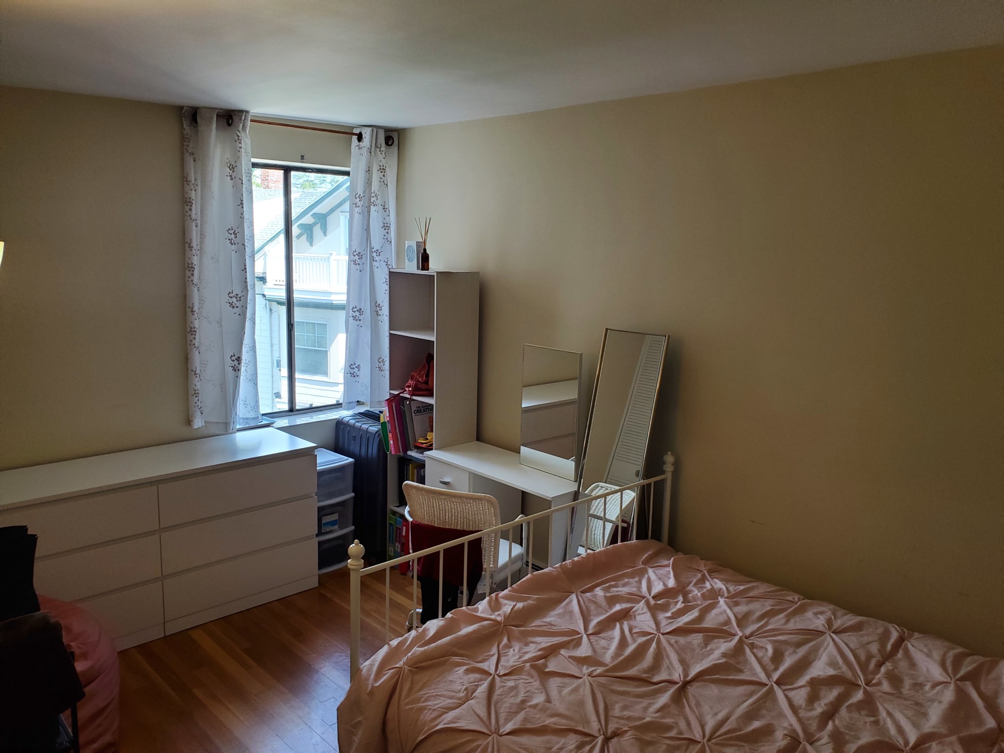 34 Babcock St, Coolidge Corner