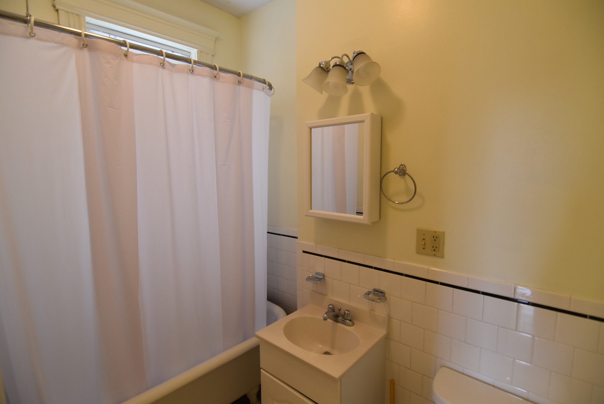 20 Queensberry St, Fenway