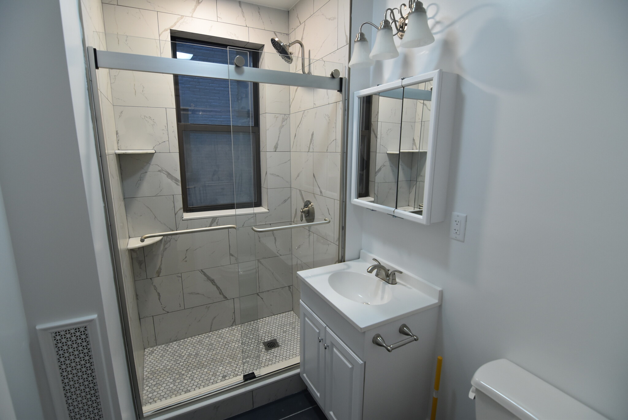 11 Peterborough St, Fenway