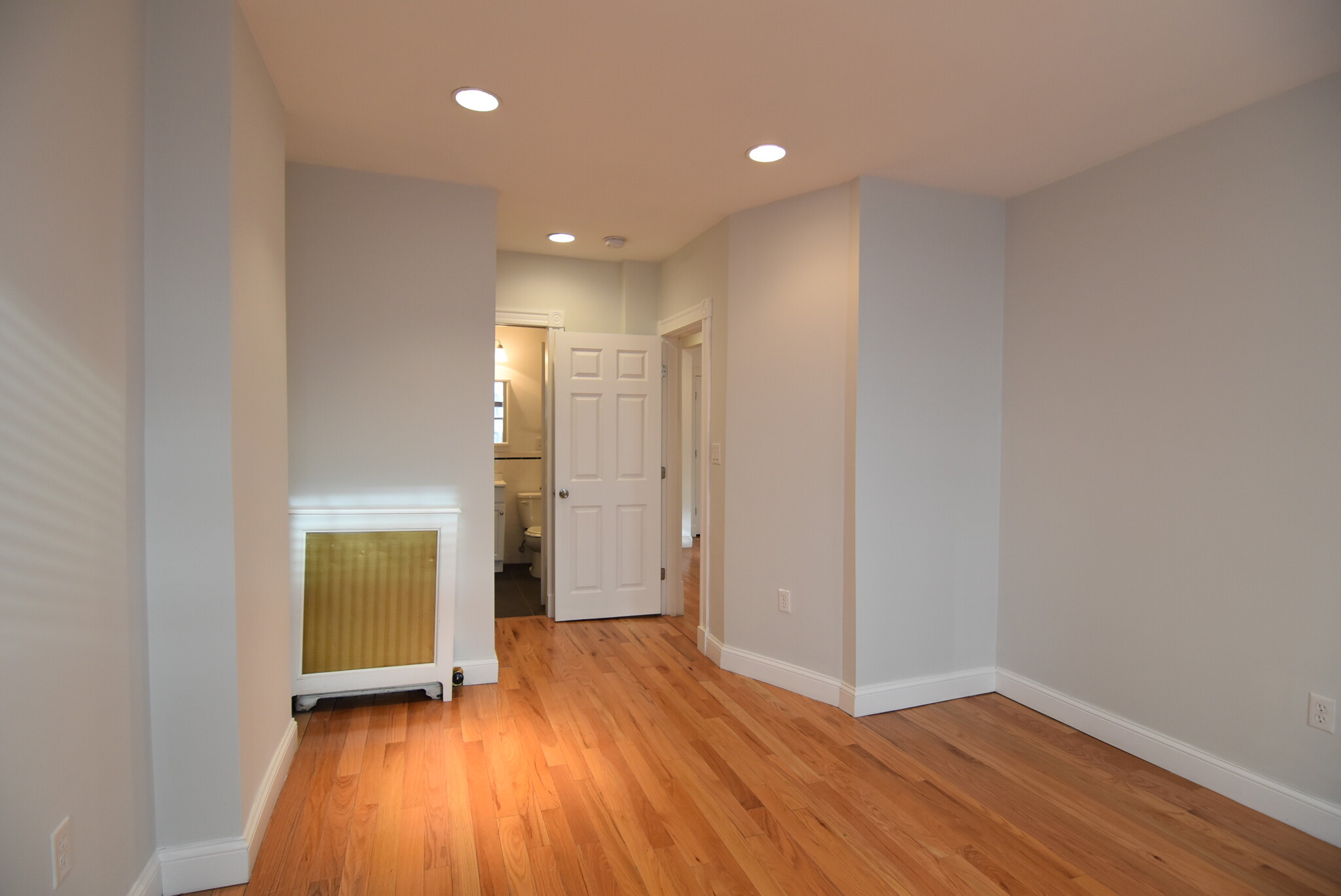 127 Saint Botolph St, Back Bay