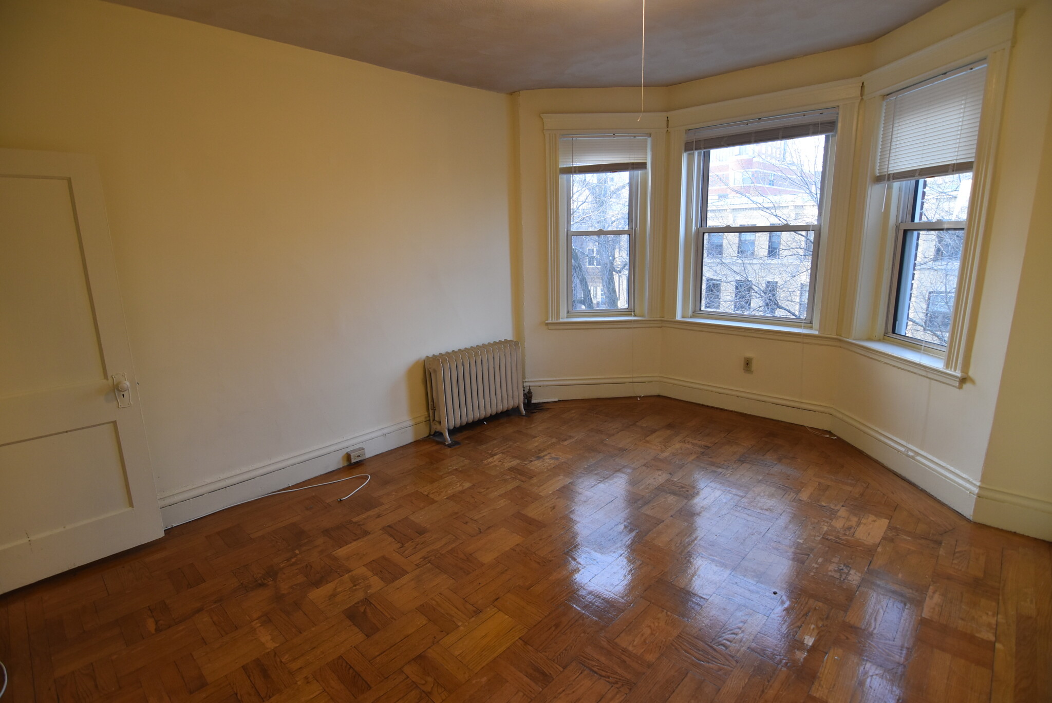 32 Queensberry St, Fenway