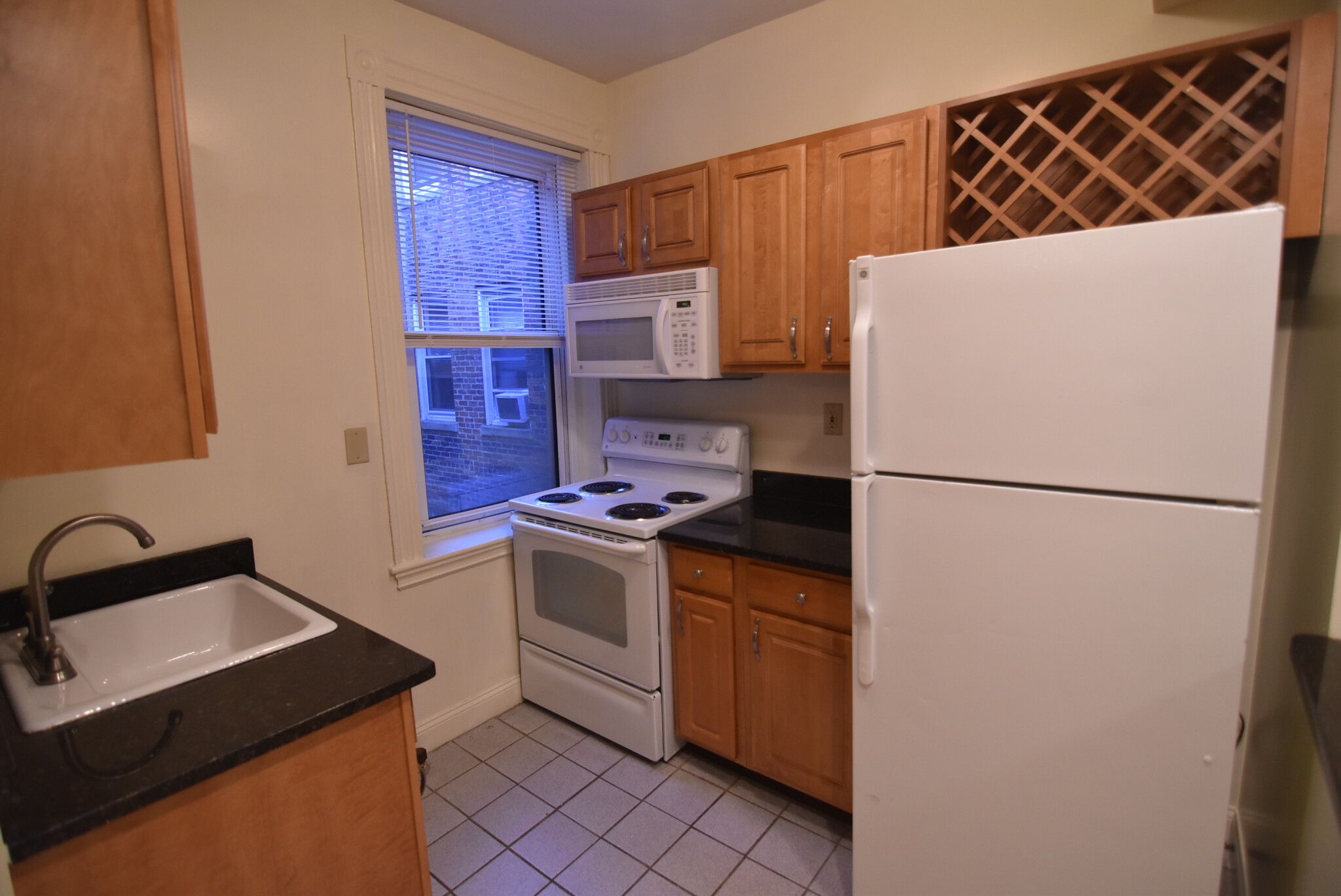 40 Queensberry St, Fenway