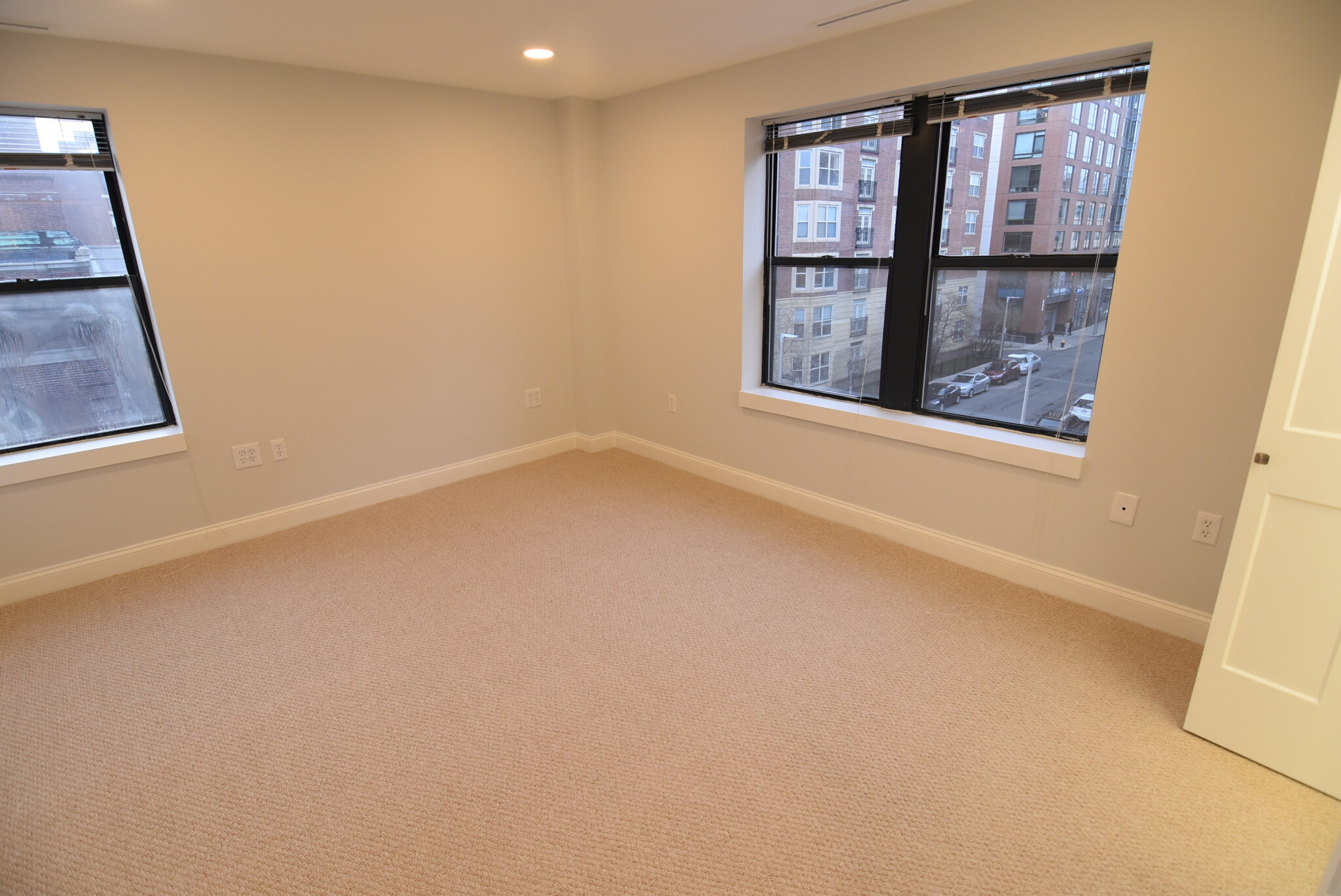 100 Jersey St, Fenway