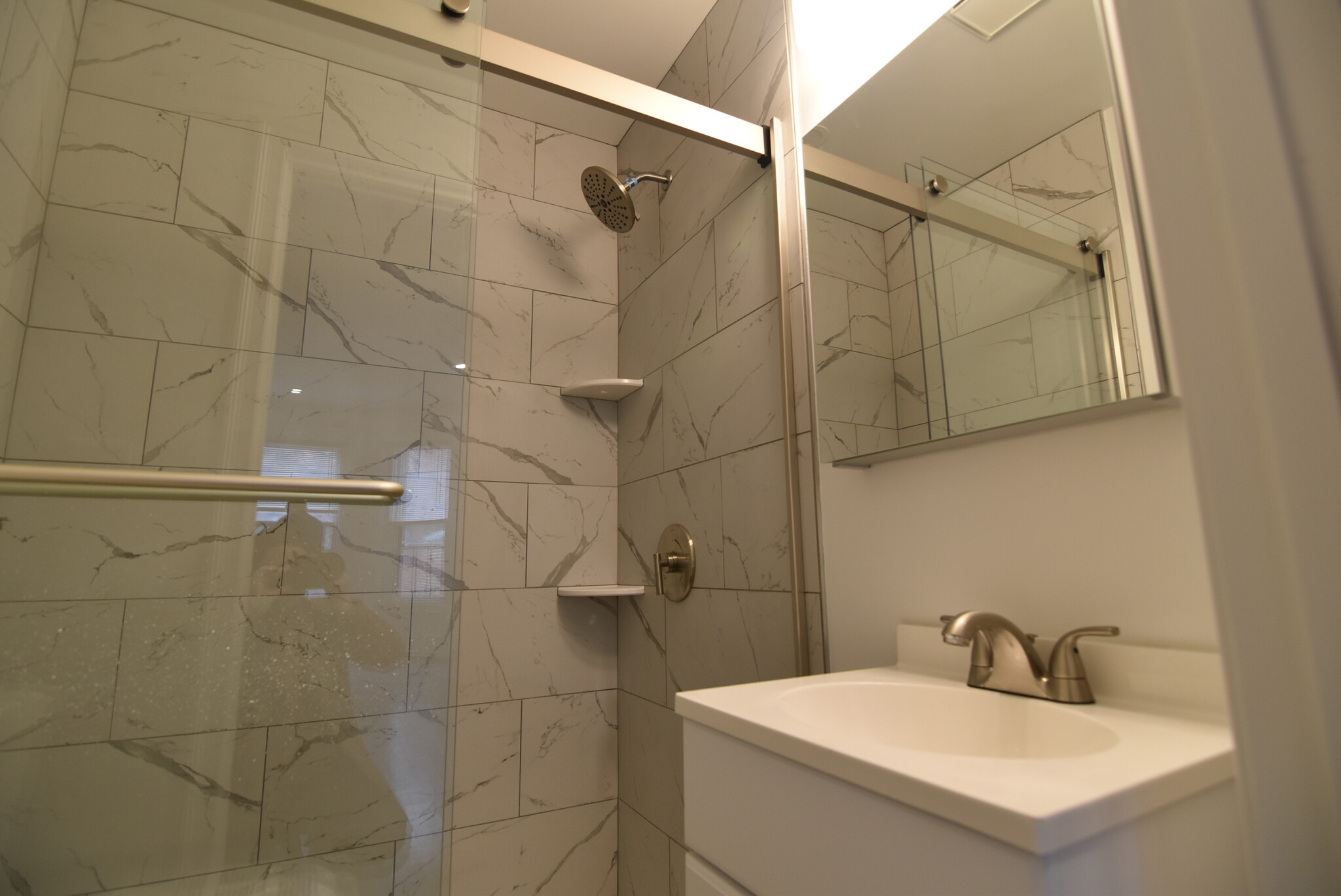 225 Newbury St, Back Bay