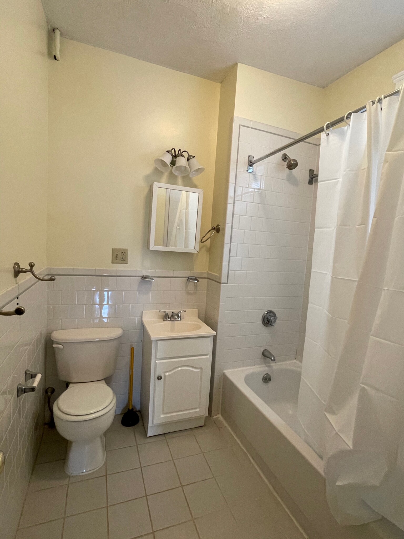 120 Peterborough St, Fenway