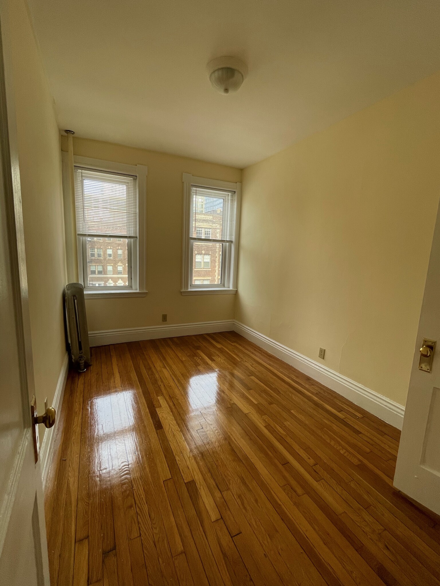 120 Peterborough St, Fenway