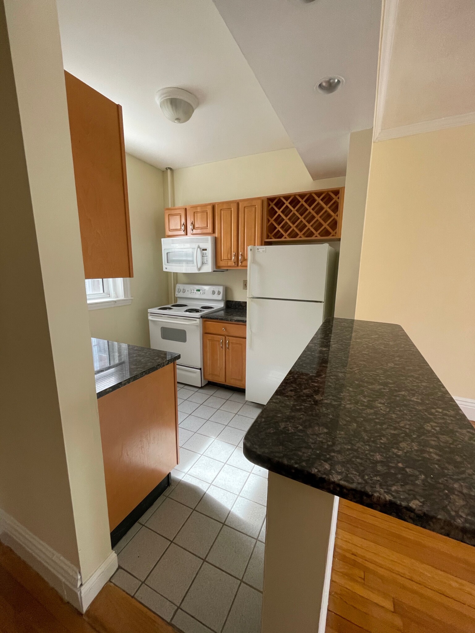 120 Peterborough St, Fenway