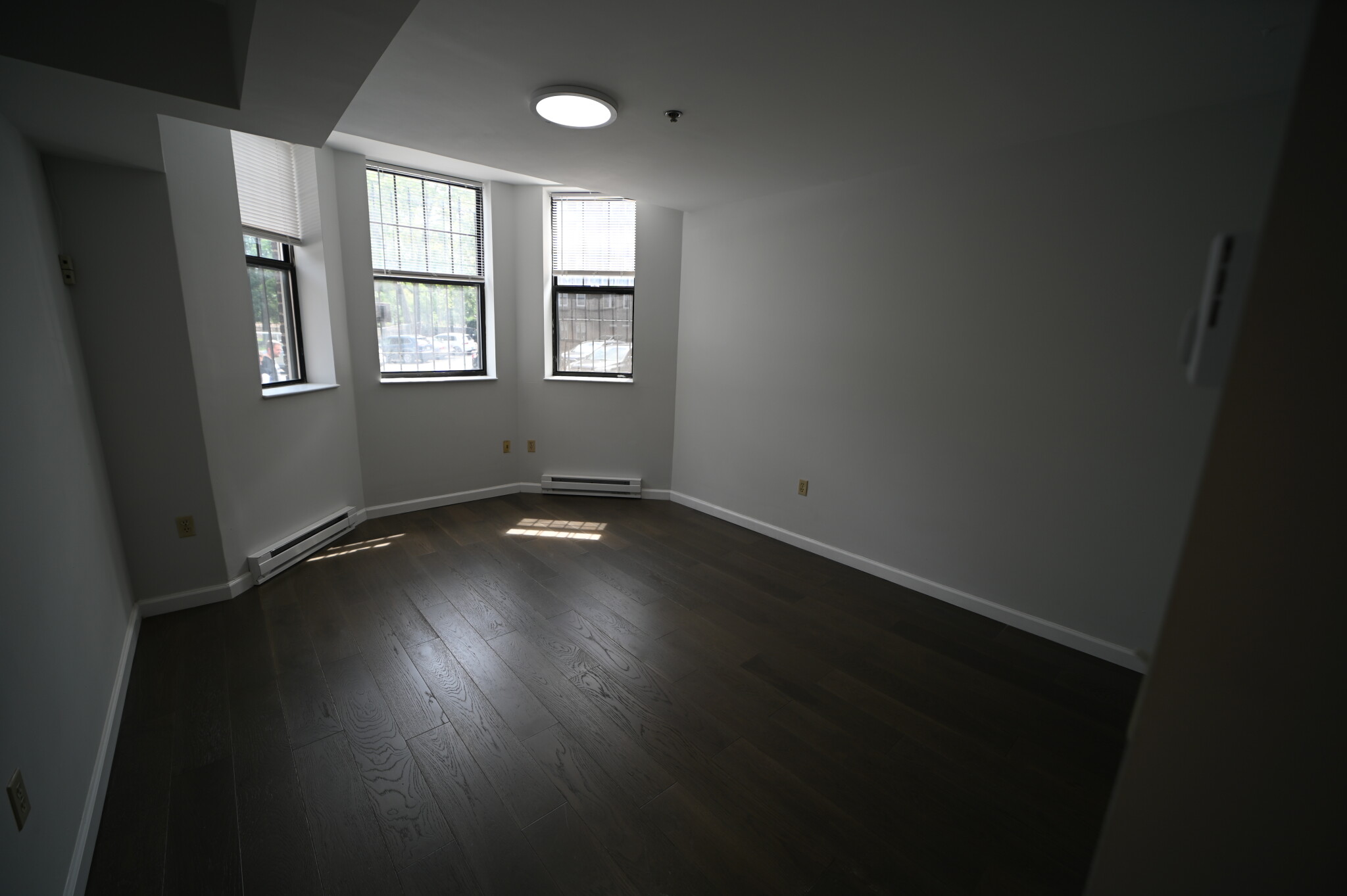 102 Queensberry St, Fenway