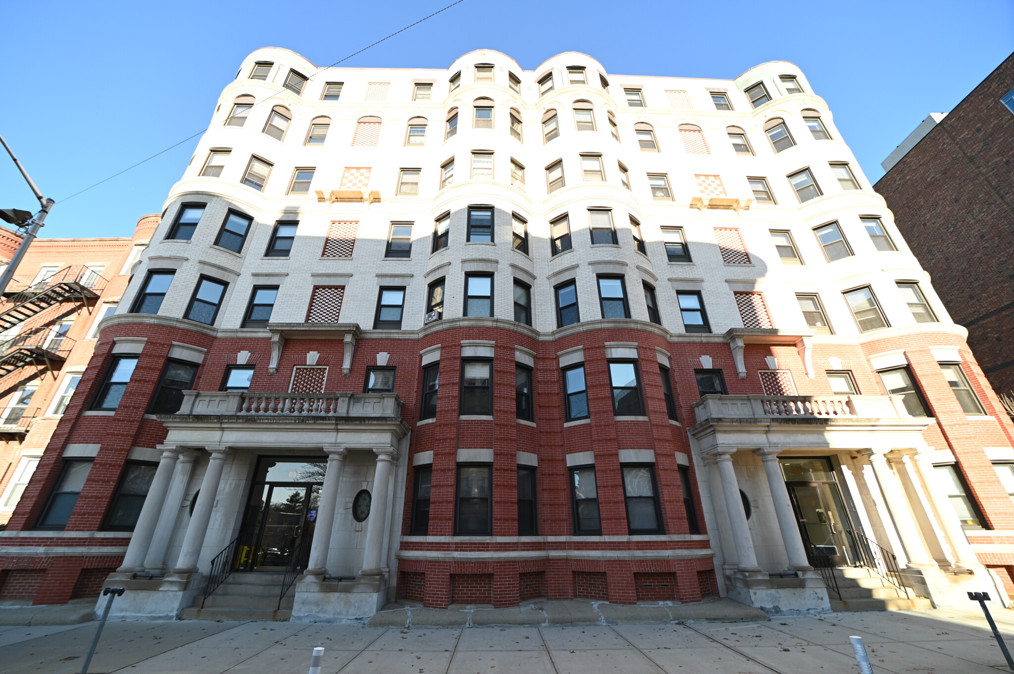 885 Massachusetts Ave, Mid Cambridge