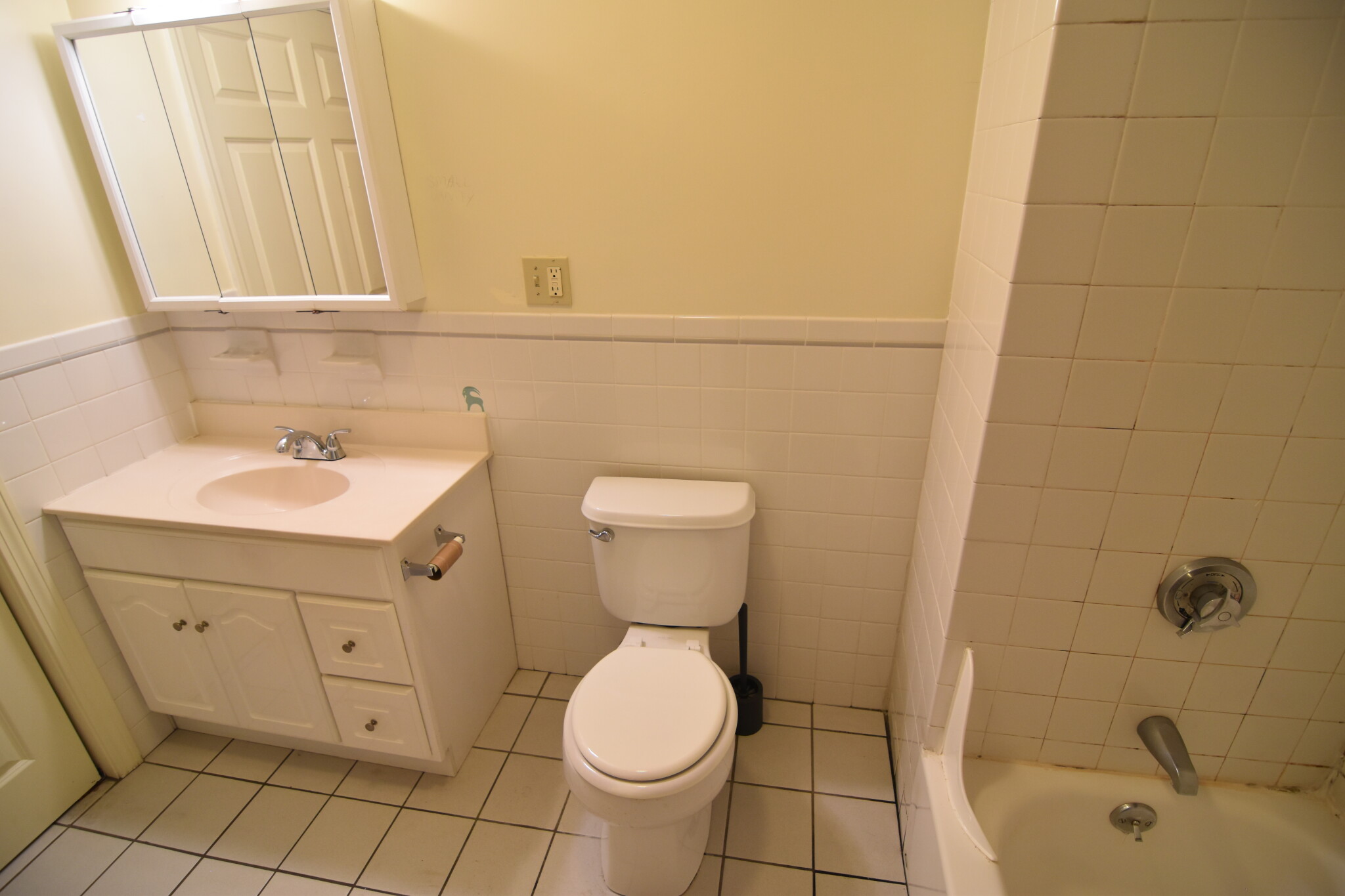 55 Queensberry St, Fenway