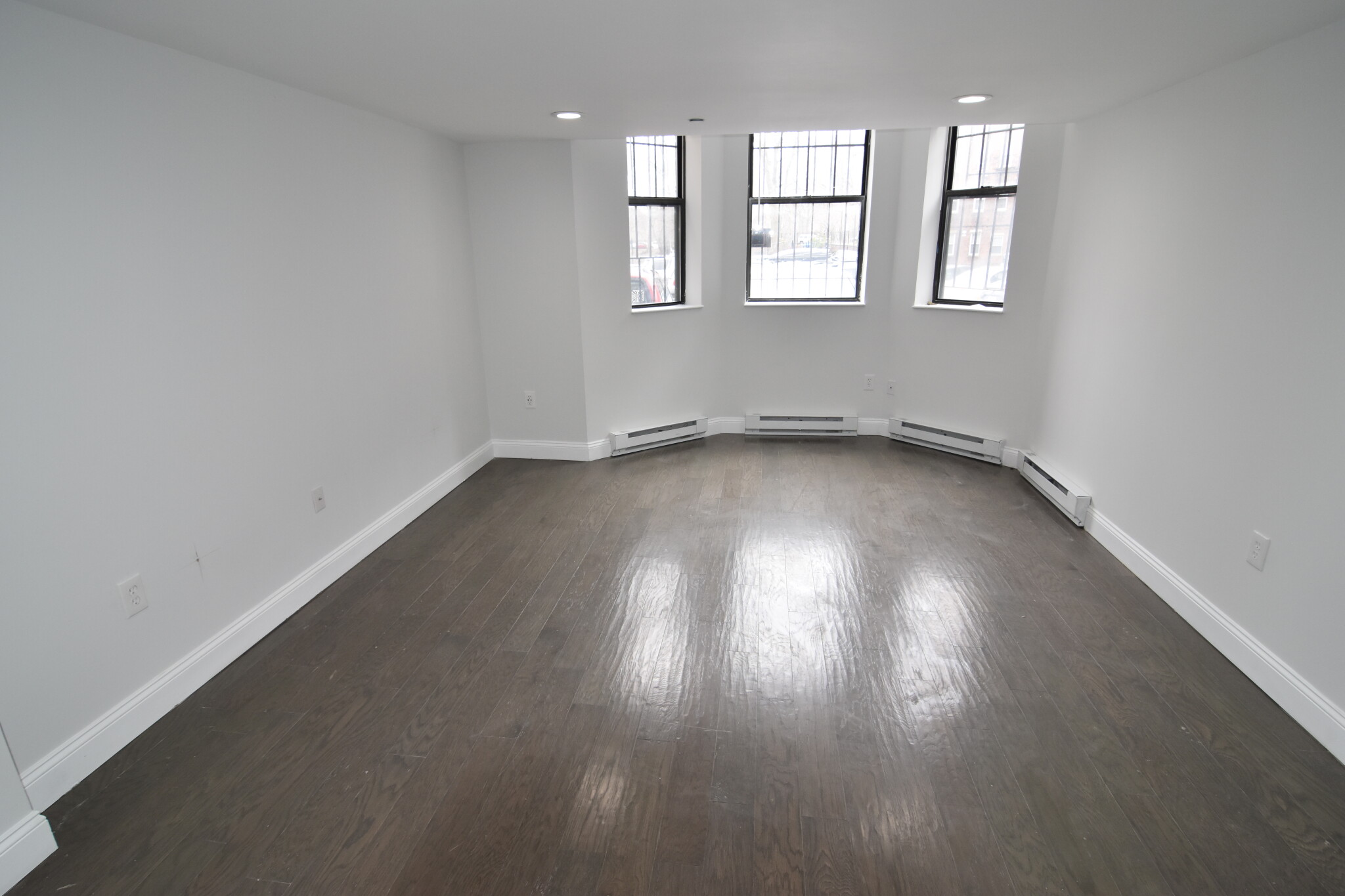 104 Queensberry St, Fenway